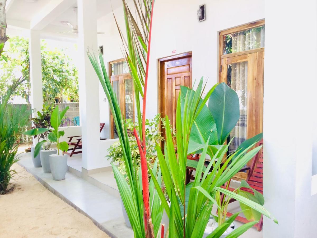 Tropicana Home Stay آروغام المظهر الخارجي الصورة