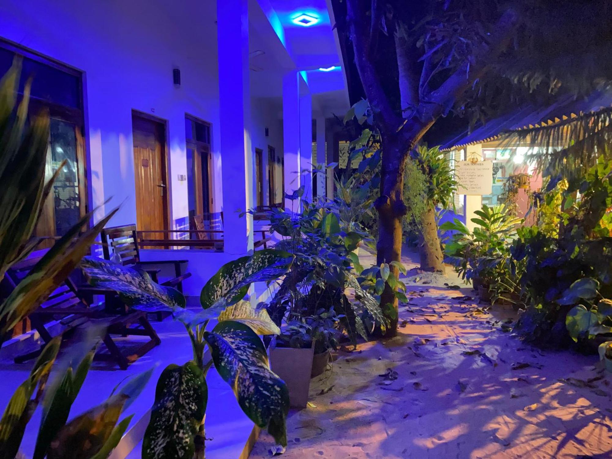 Tropicana Home Stay آروغام المظهر الخارجي الصورة