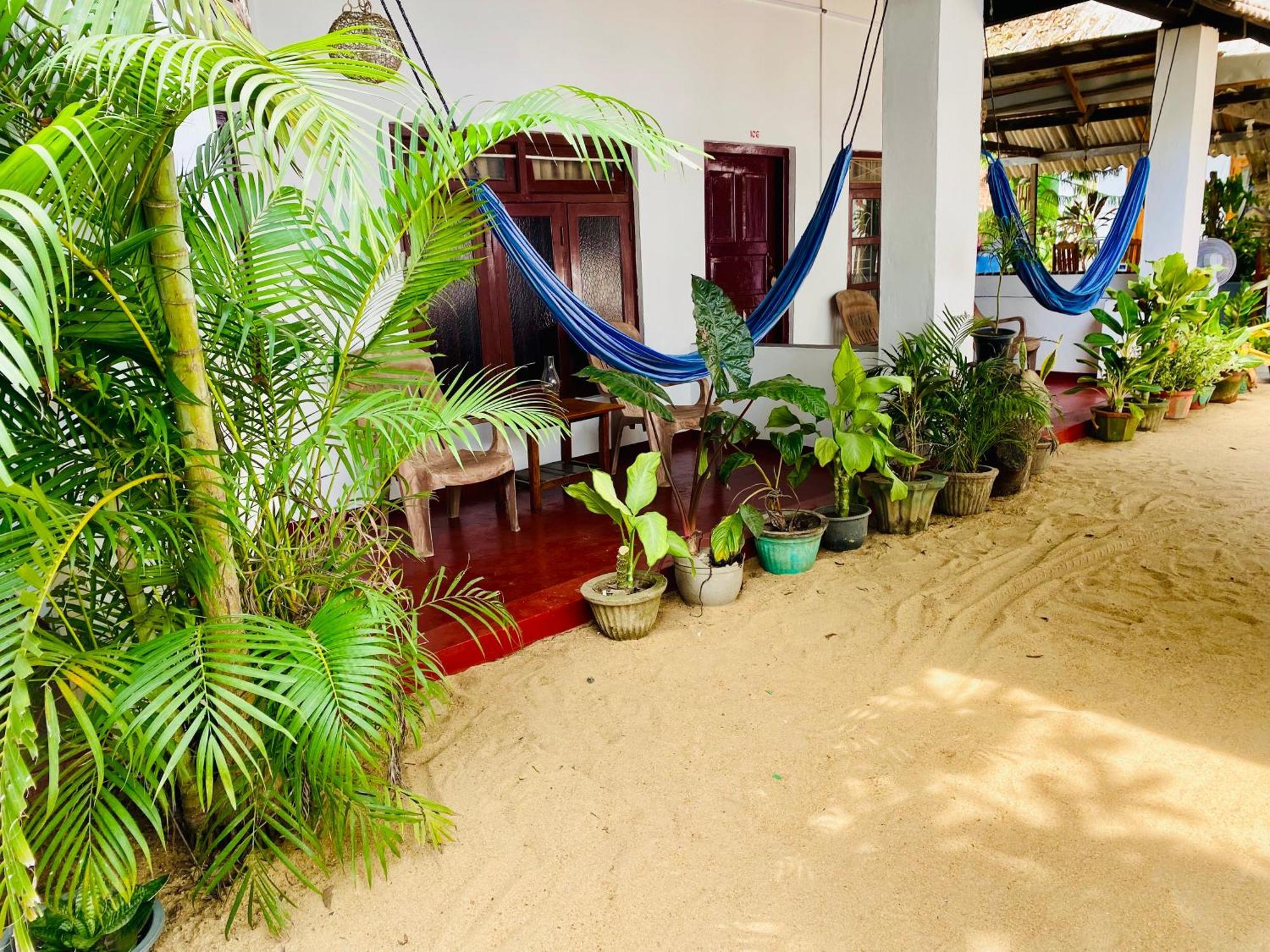 Tropicana Home Stay آروغام المظهر الخارجي الصورة