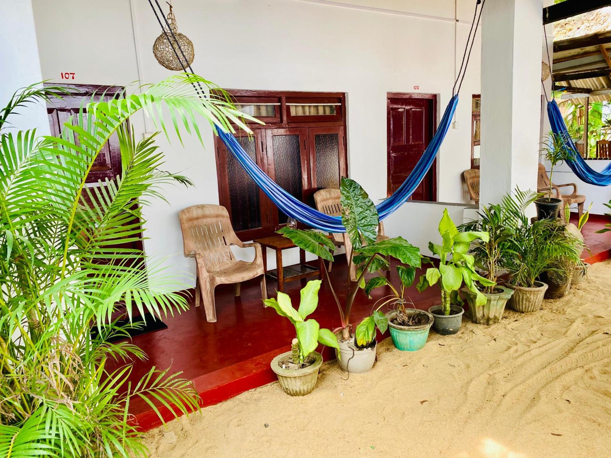Tropicana Home Stay آروغام المظهر الخارجي الصورة